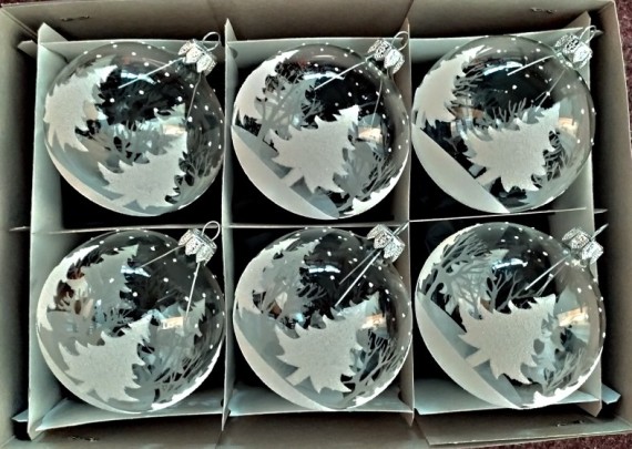 KOULE, SKLENĚNÁ VÁNOČNÍ OZDOBA, ČIRÁ, MOTIV STROMŮ