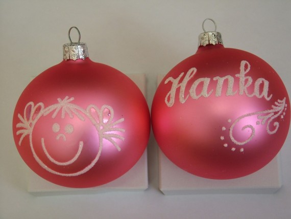 KOULE RŮŽOVÁ, MAT, HOLKA, BÍLÝ POSYP