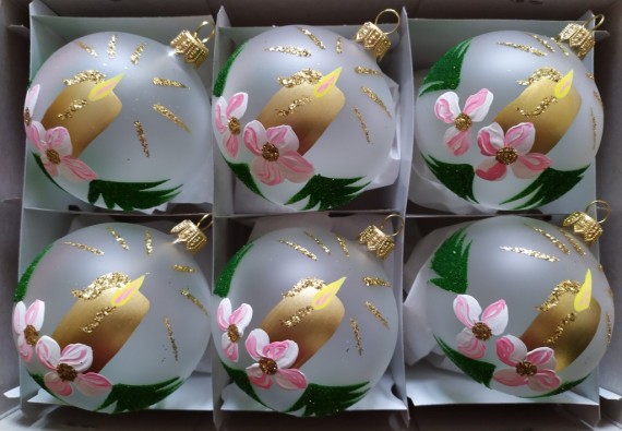 KOULE, SKLENĚNÁ VÁNOČNÍ OZDOBA, PRŮHLEDNÁ, BÍLÁ, RETRO DEKOR, ZLATÁ SVÍČKA