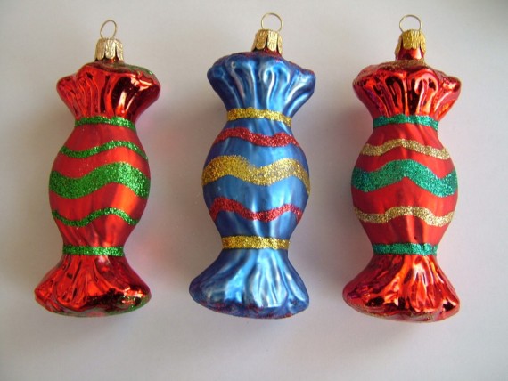 SORTIMENT FOREM, VELKÉ BONBÓNY, mat, barevný dekor