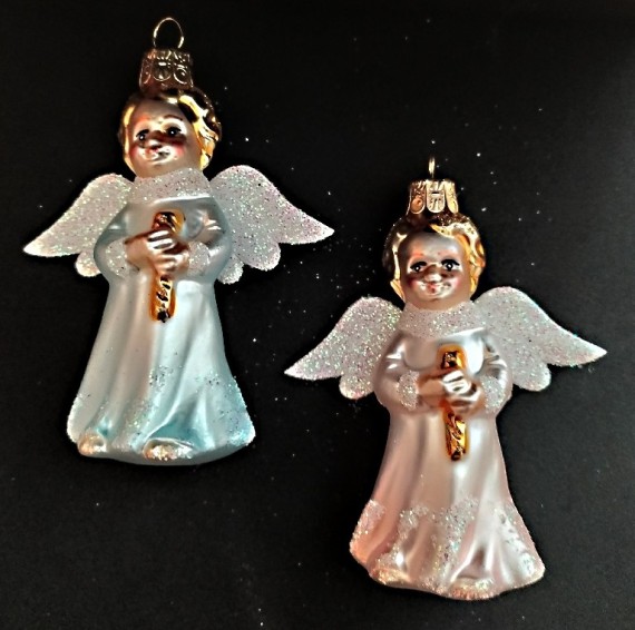 ANDĚL S FLÉTNOU A S KŘÍDLY, BARVA ASS, MAT, DEKOR