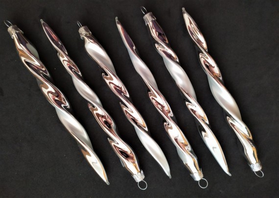 RAMPOUCH STŘÍBRNÝ, MALOVANÝ, DEKOR BÍLÝ MAT