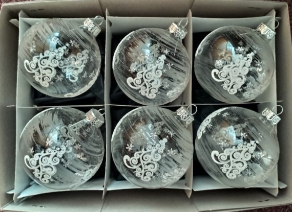 KOULE, SKLENĚNÁ VÁNOČNÍ OZDOBA, ČIRÁ, MOTIV STROMŮ