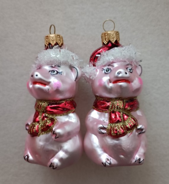 PRASÁTKO S ČEPIČKOU, skleněné, forma