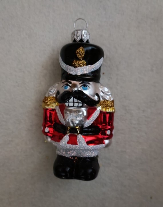 LOUSKÁČEK STŘEDNÍ, skleněná vánoční ozdoba, forma