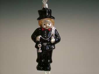 KOMINÍK STOJÍCÍ, FORMA, LESK, DEKOR, ČERNÝ KLOBOUK