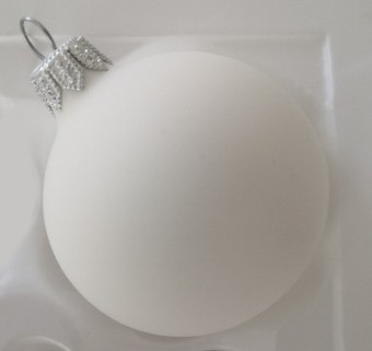 KOULE, SKLENĚNÁ, HLADKÁ, BÍLÁ SKOŘÁPKA, BEZ DEKORU