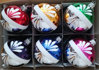 KOULE, hladká, lesk, barva ass, dekor