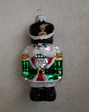 LOUSKÁČEK STŘEDNÍ, skleněná vánoční ozdoba, barevný dekor