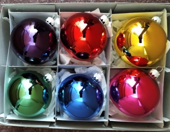 KOULE, SKLENĚNÁ, HLADKÁ, BARVA ASS, LESK, BEZ DEKORU