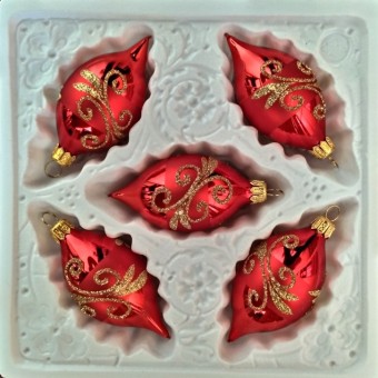 OLIVA, SKLENĚNÁ VÁNOČNÍ OZDOBA, ČERVENÁ, ZLATÝ DEKOR