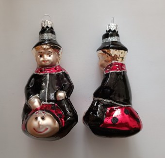 KOMINÍK NA BERUŠCE, FORMA, LESK, BAREVNÝ DEKOR