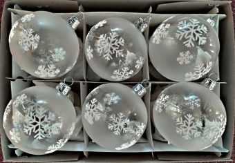 KOULE, SKLENĚNÁ VÁNOČNÍ OZDOBA, ČIRÁ, MOTIV VLOČEK