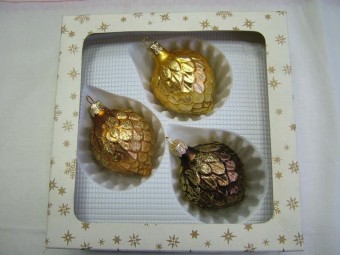 ŠIŠKA, FORMA, BAREVNÝ MAT, DEKOR