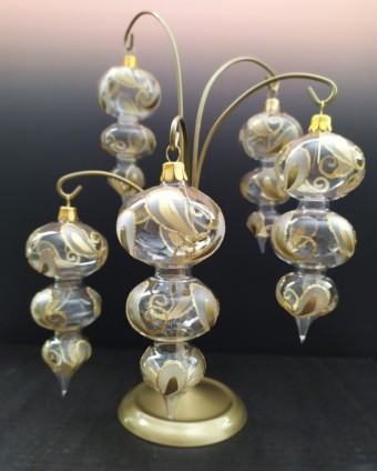 TROJKAPKA, ČIRÁ, MALOVANÝ ZLATÝ DEKOR