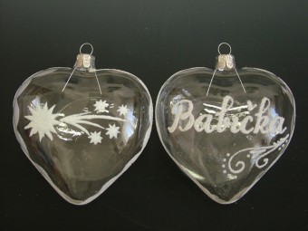 SRDCE VELKÉ, SKLENĚNÁ OZDOBA, ČIRÉ, BÍLÝ DEKOR KOMETA