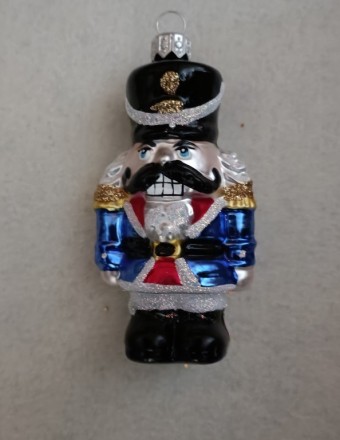 LOUSKÁČEK STŘEDNÍ, skleněná vánoční ozdoba, barevný dekor