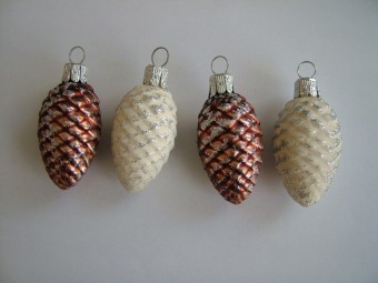 ŠIŠKA MALÁ, FORMA, BAREVNÁ, MAT, DEKOR