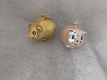 PRASÁTKO, skleněná vánoční ozdoba, forma