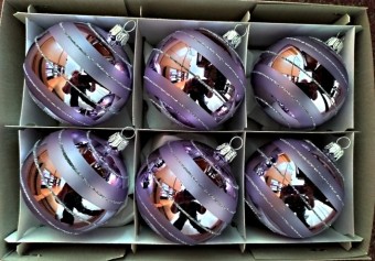 KOULE, SKLENĚNÁ, HLADKÁ, SVĚTLE FIALOVÁ, LESK, DEKOR